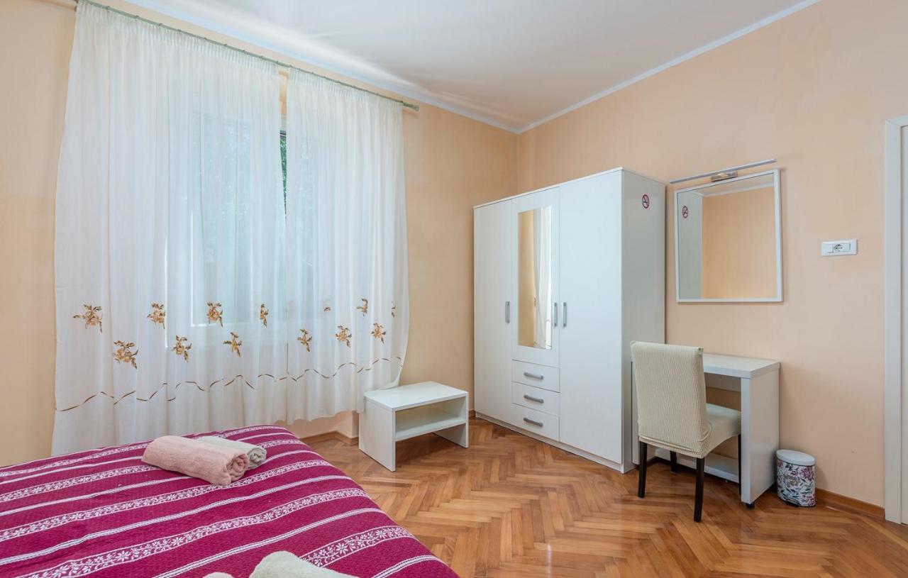 Apartment Lazzarich With Terrace ポレッチ エクステリア 写真